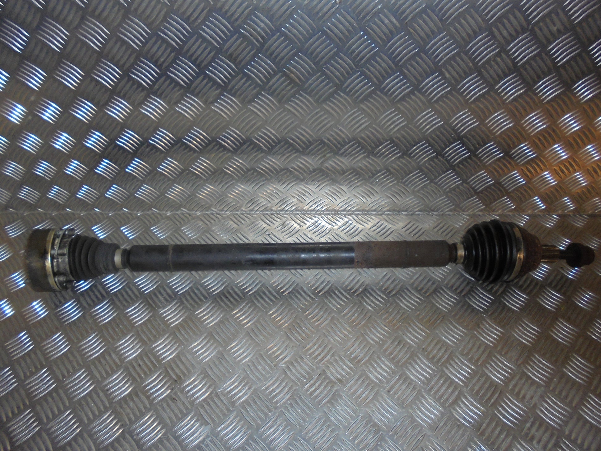 Skoda Octavia Trækaksel For H Med OEM Nr. 1K0407456CX Fra Skoda Ophugger