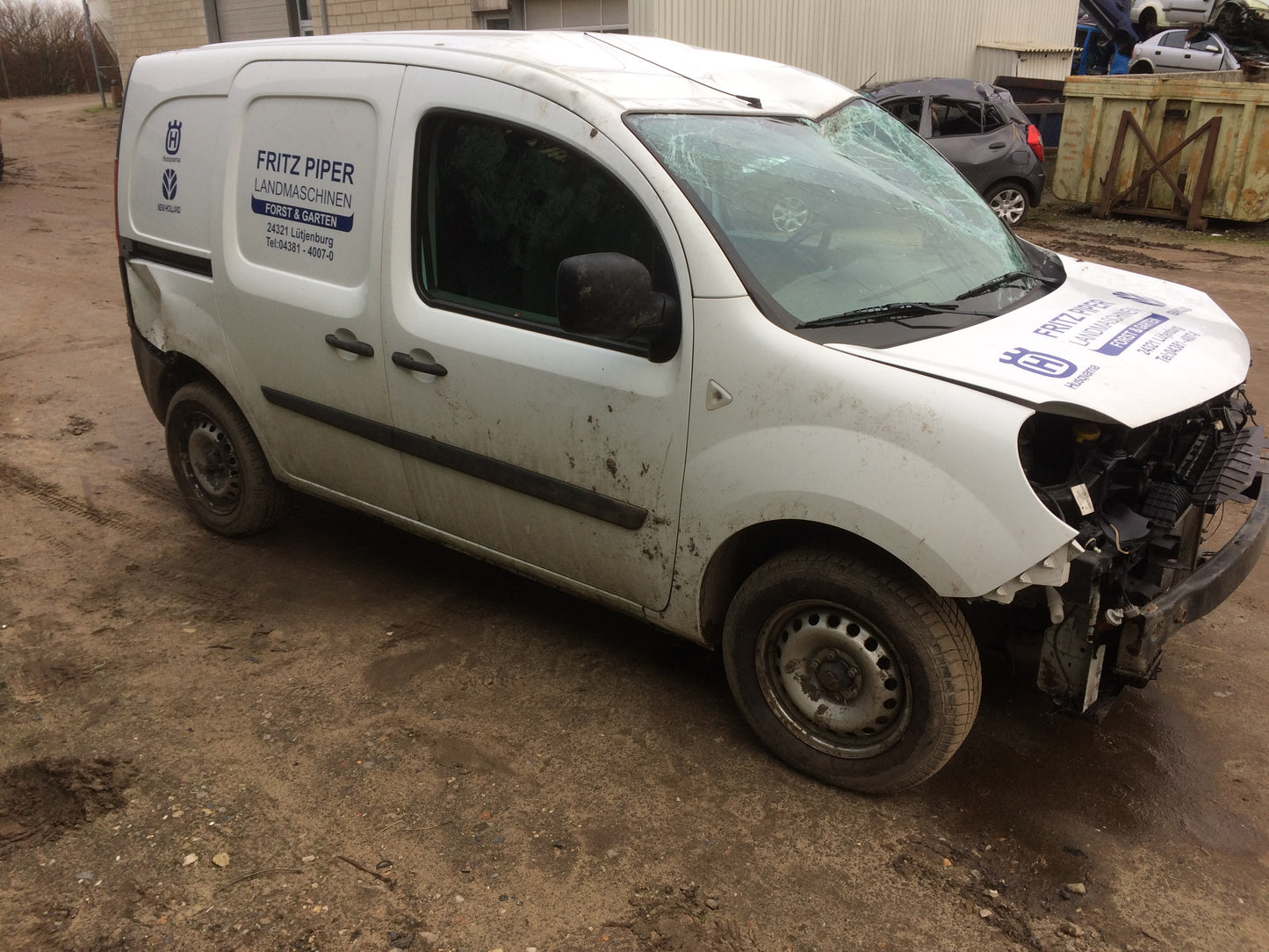 Renault Kangoo 2 Pluk-Selv-Bil Med OEM Nr. Ophugger Fra Renault Ophugger