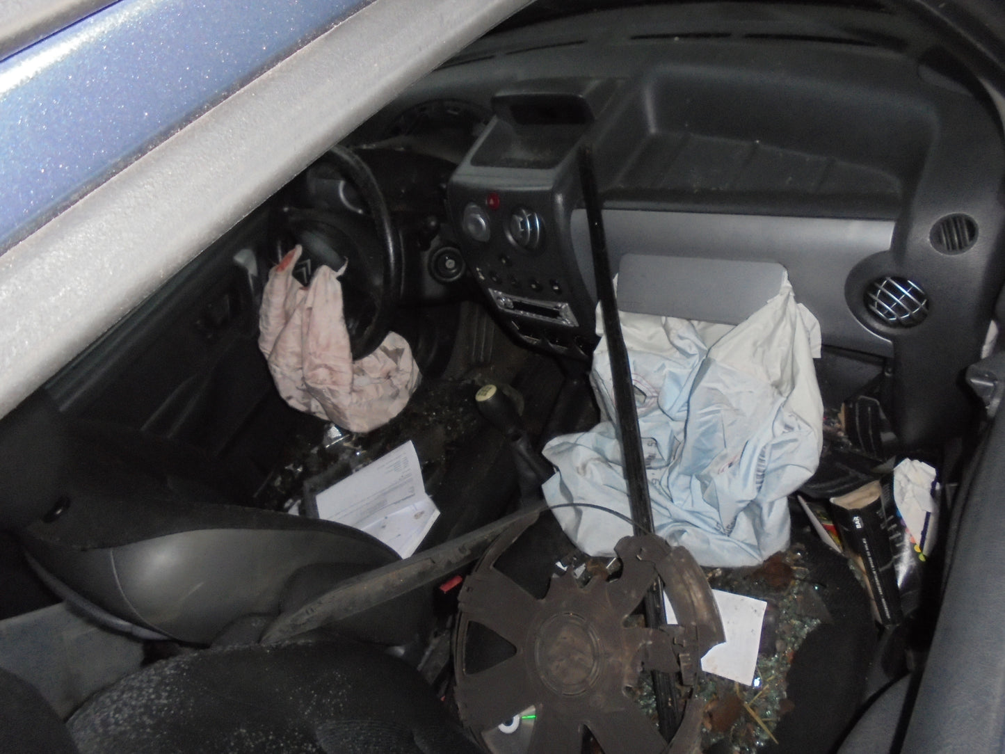 Citroen Berlingo Pluk-Selv-Bil Med OEM Nr. Ophugger Fra Citroen Ophugger