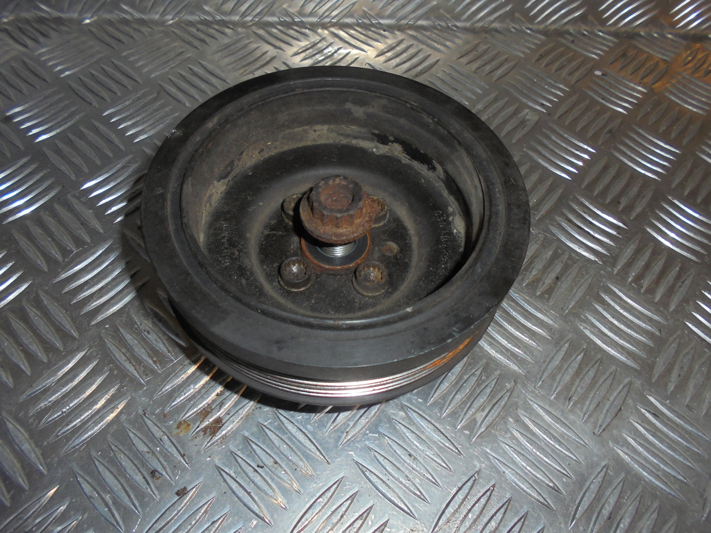 VW Touran 1T GP Krumtap Remskive Servo Med OEM Nr. 03G105243 Fra VW Ophugger