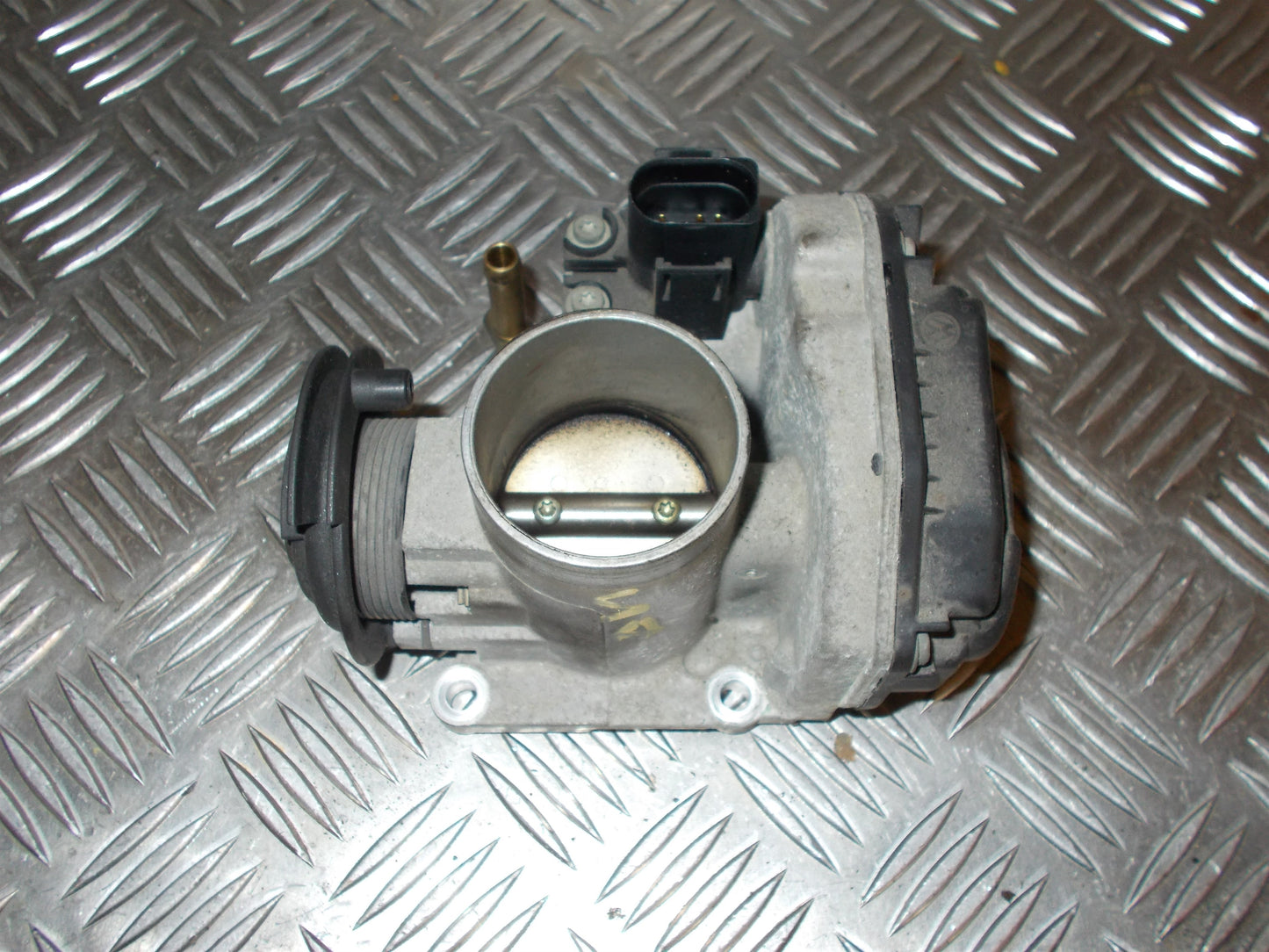 Seat Arosa Spjældhus Med OEM Nr. Ophugger Fra Seat Ophugger