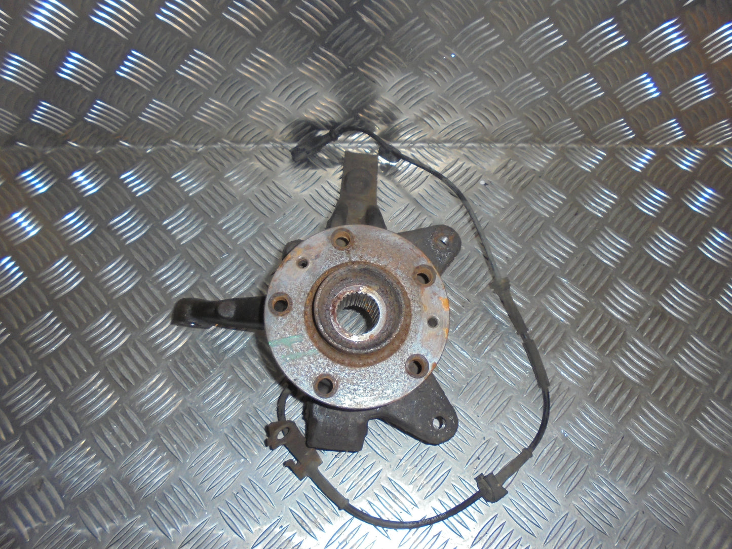 Renault Kangoo 2 Spindel For H Med OEM Nr. Ophugger Fra Renault Ophugger