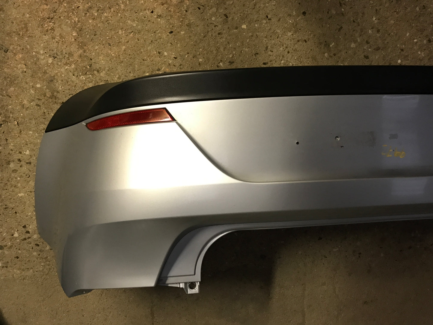 Seat Ibiza 6J Bagkofanger Med OEM Nr. 6J3807421 Fra Seat Ophugger