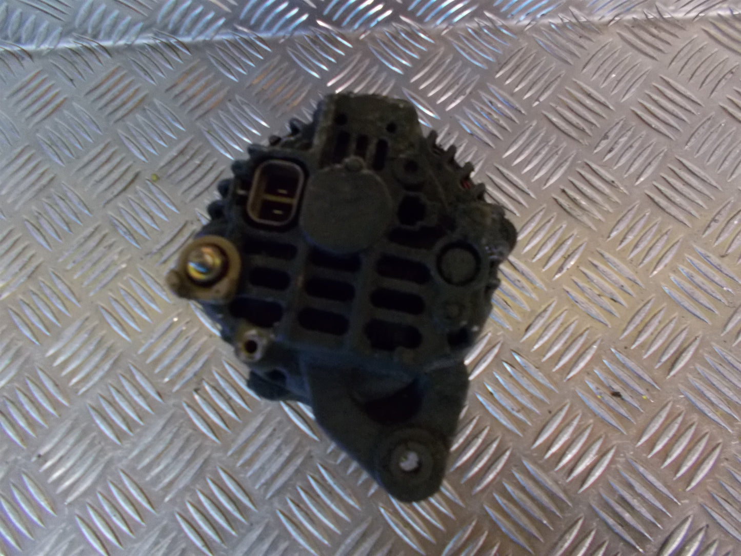Hyundai Accent Generator Med OEM Nr. 3730022020 Fra Hyundai Ophugger