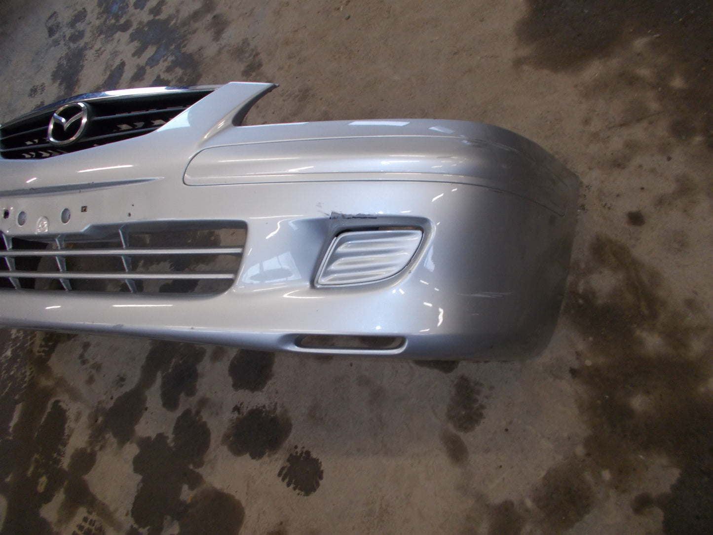 Mazda 626 GF/GW Forkofanger Med OEM Nr. Ophugger Fra Mazda Ophugger