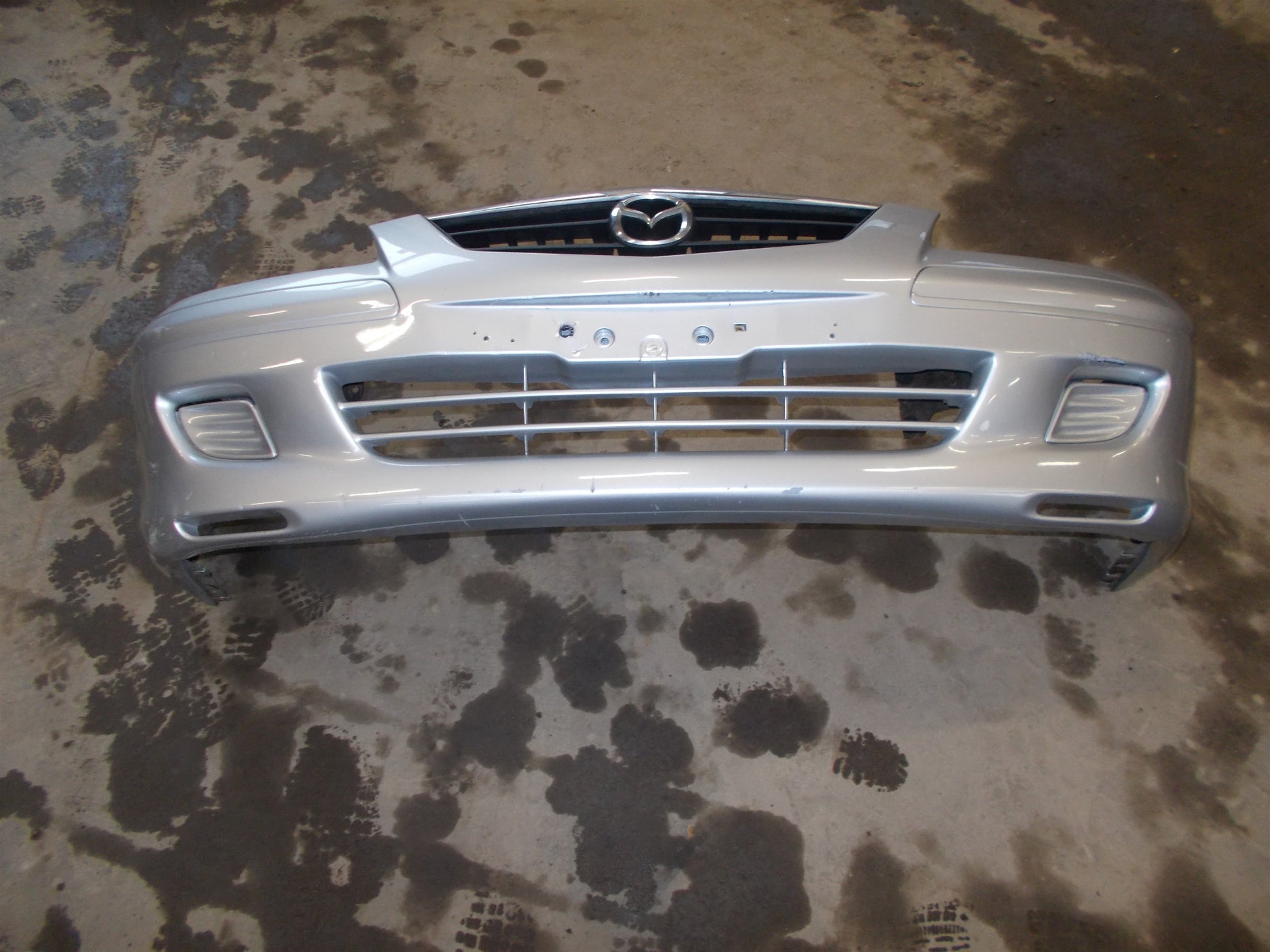 Mazda 626 GF/GW Forkofanger Med OEM Nr. Ophugger Fra Mazda Ophugger