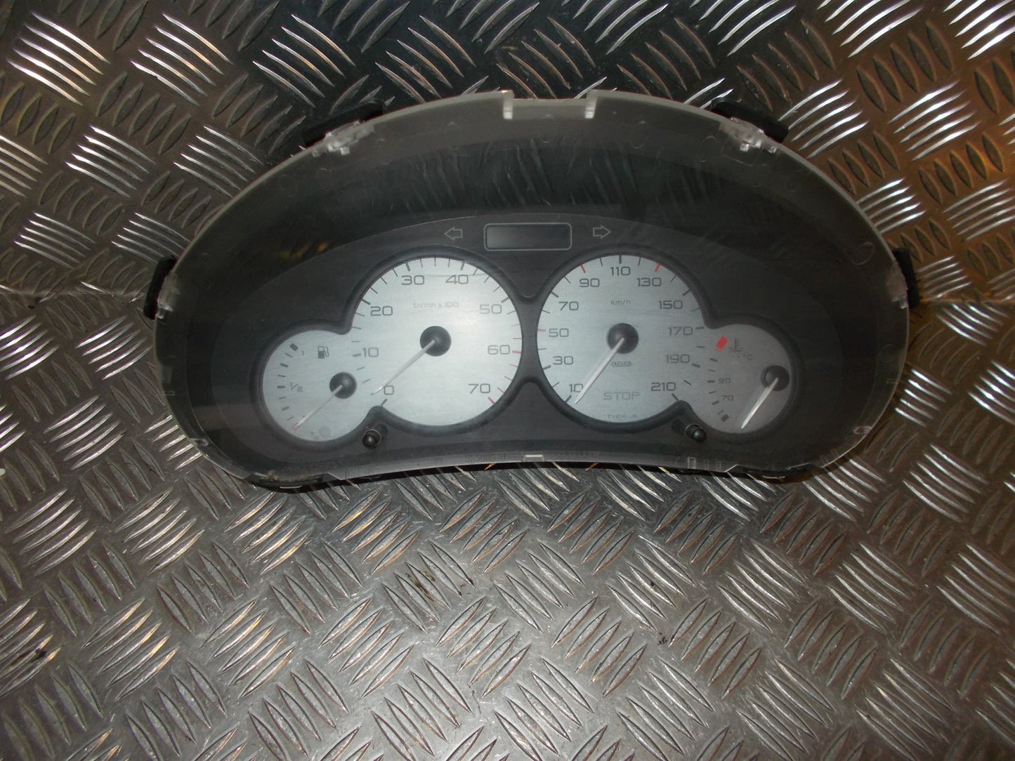 Citroen Berlingo Speedometer - Instrument Med OEM Nr. Ophugger Fra Citroen Ophugger