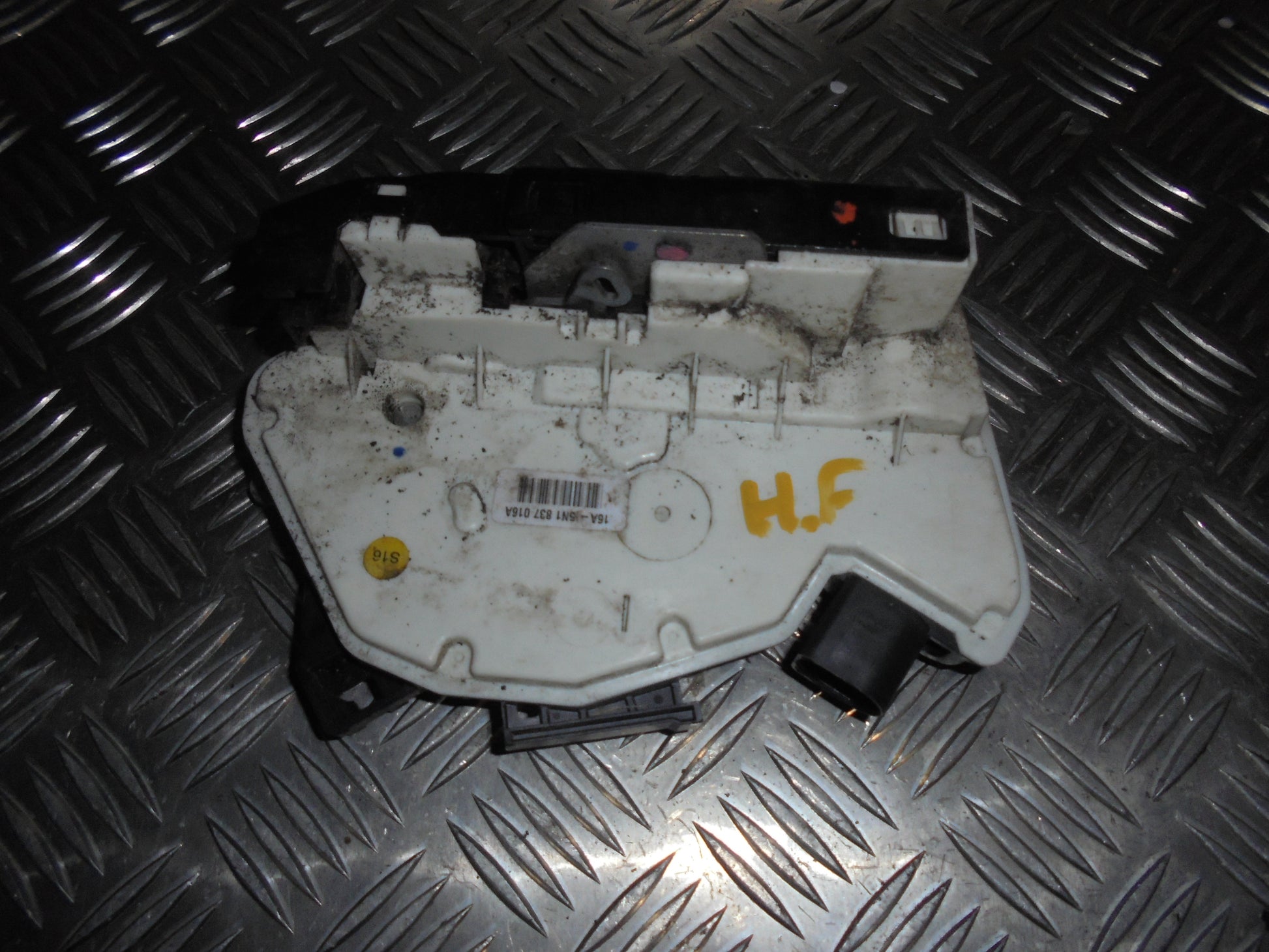 Seat Ibiza 6J Dørlås Med OEM Nr. 5N1837016A Fra Seat Ophugger