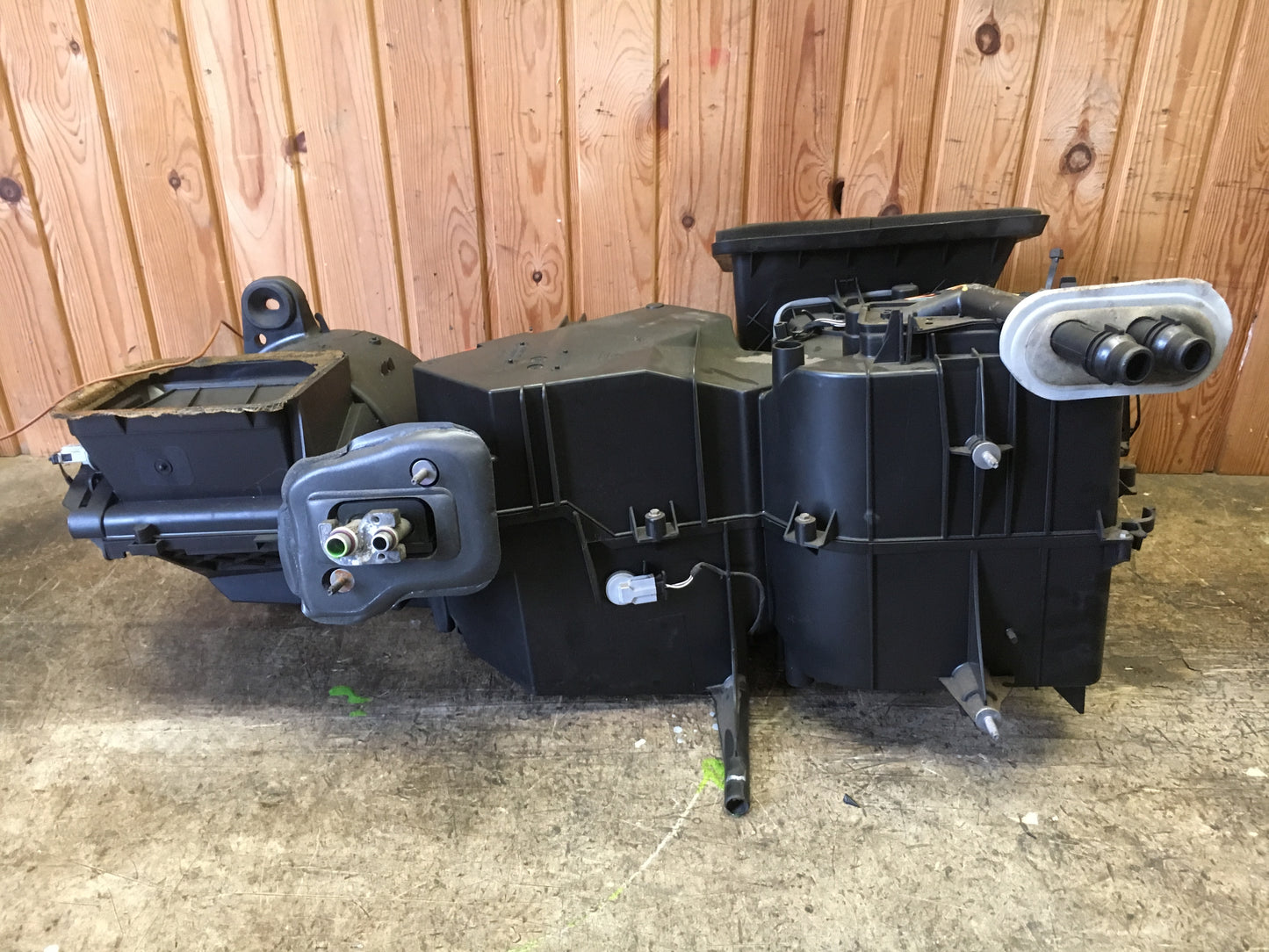 Skoda Octavia Varmeapparat Med OEM Nr. Ophugger Fra Skoda Ophugger