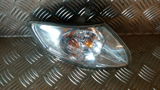 Mazda 626 GF/GW Blinklygte For Med OEM Nr. Ophugger Fra Mazda Ophugger