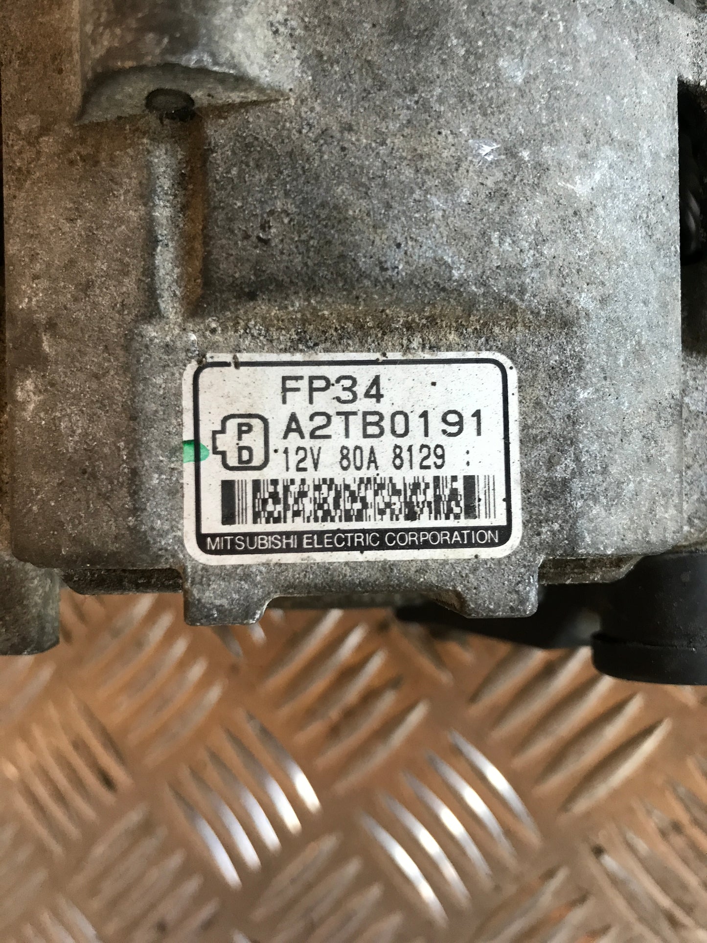 Mazda 626 GF/GW Generator Med OEM Nr. A2TB0191 Fra Mazda Ophugger