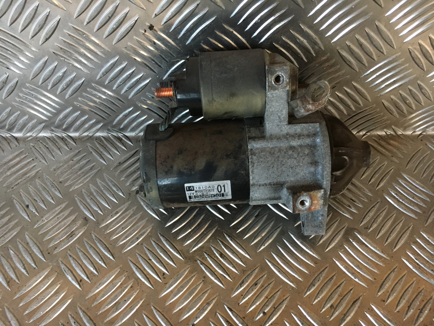 Mitsubishi Lancer Starter Med OEM Nr. M00T20672 Fra Mitsubishi Ophugger