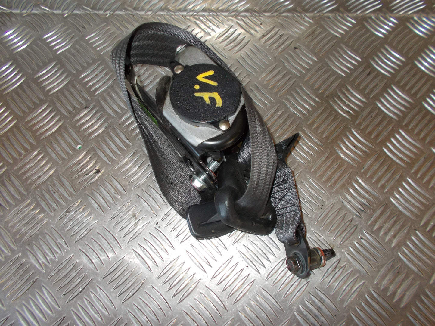 Hyundai Matrix Sikkerhedsseler For Med OEM Nr. Ophugger Fra Hyundai Ophugger