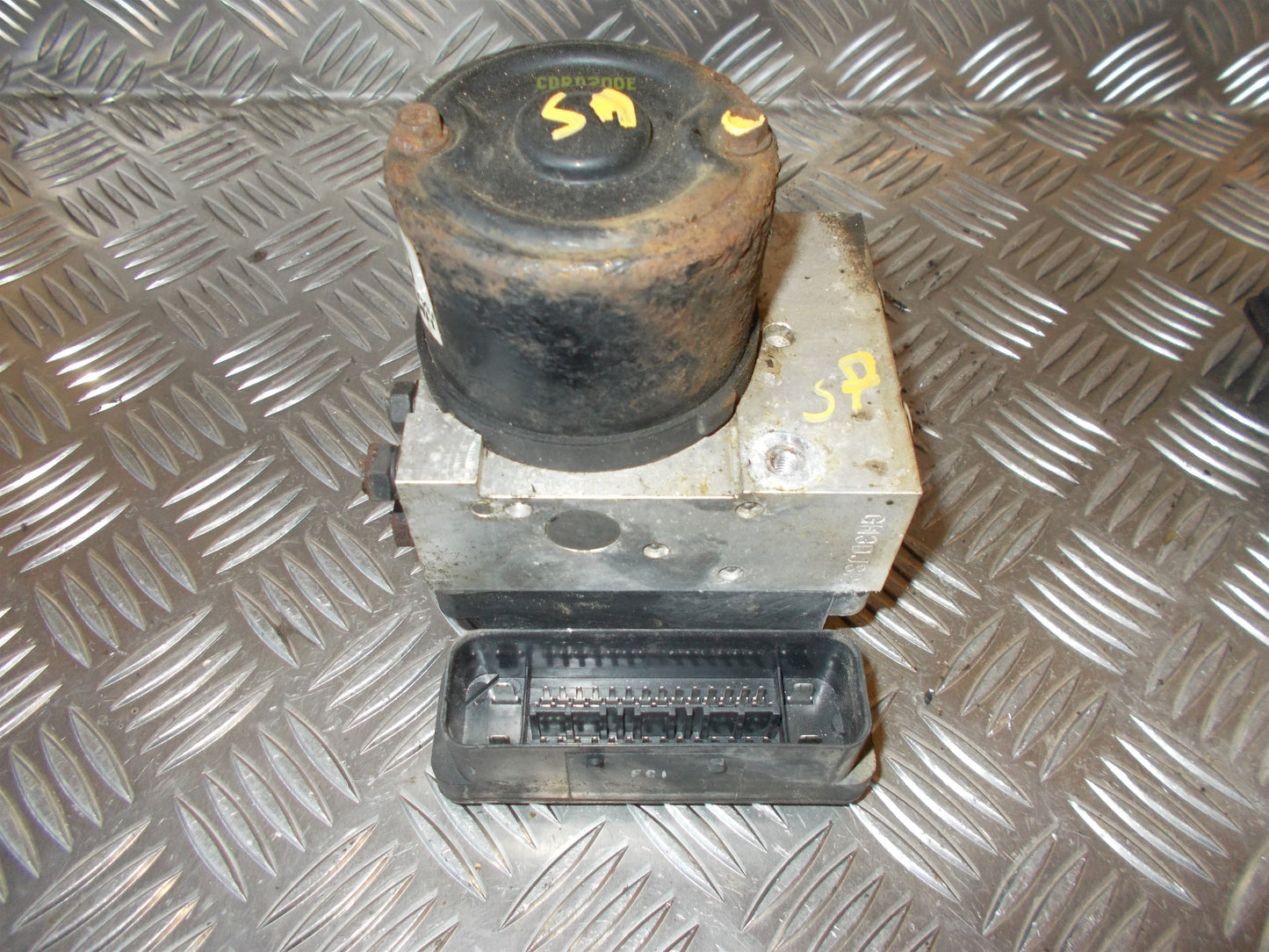 Hyundai Matrix Abs Pumpe Med OEM Nr. 5891017960 Fra Hyundai Ophugger
