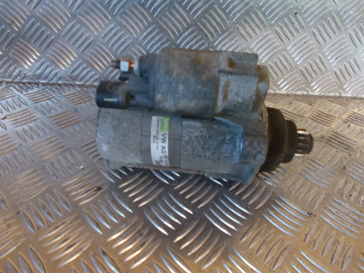 VW Passat 3C Starter Med OEM Nr. 02Z911023H Fra VW Ophugger