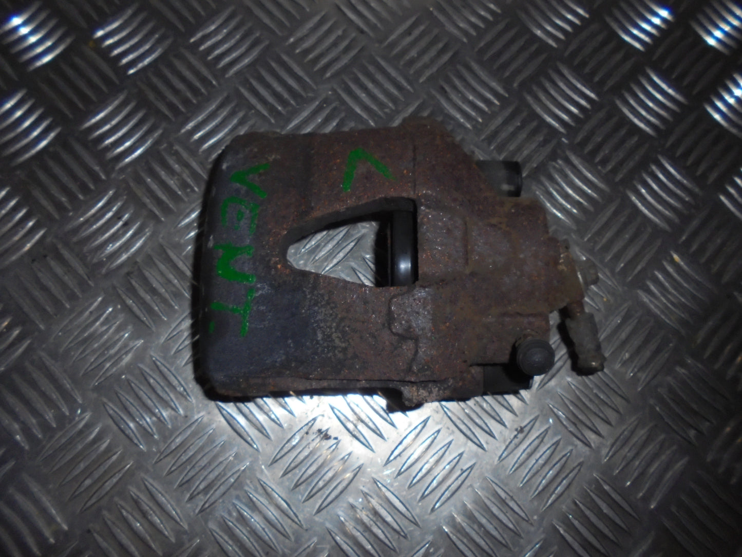 Seat Mii Bremsekaliber Vf Med OEM Nr. 1K0615123D Fra Seat Ophugger