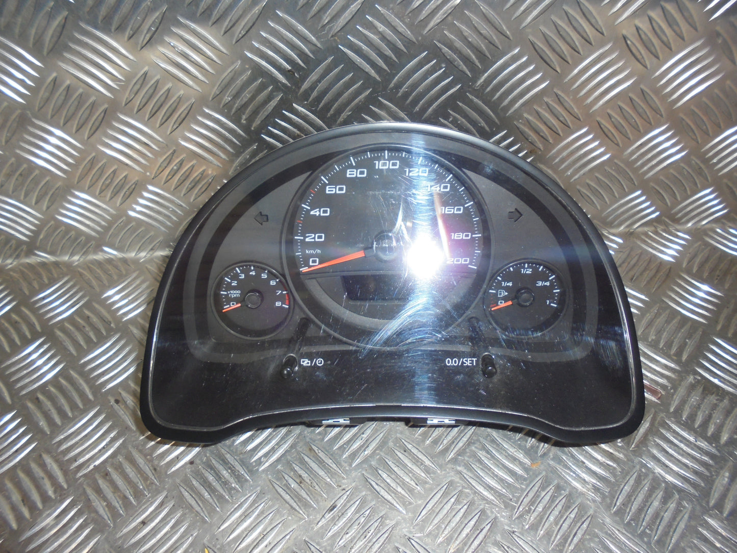 Seat Mii Speedometer - Instrument Med OEM Nr. 1SL920860J Fra Seat Ophugger