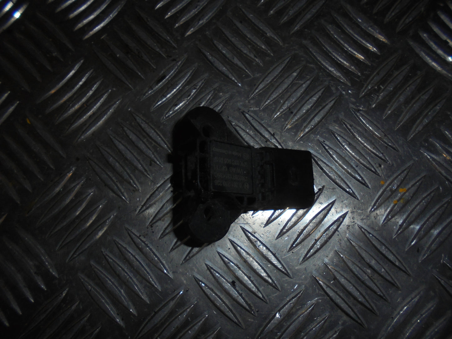 Seat Mii Map Sensor Med OEM Nr. 03C906051F Fra Seat Ophugger