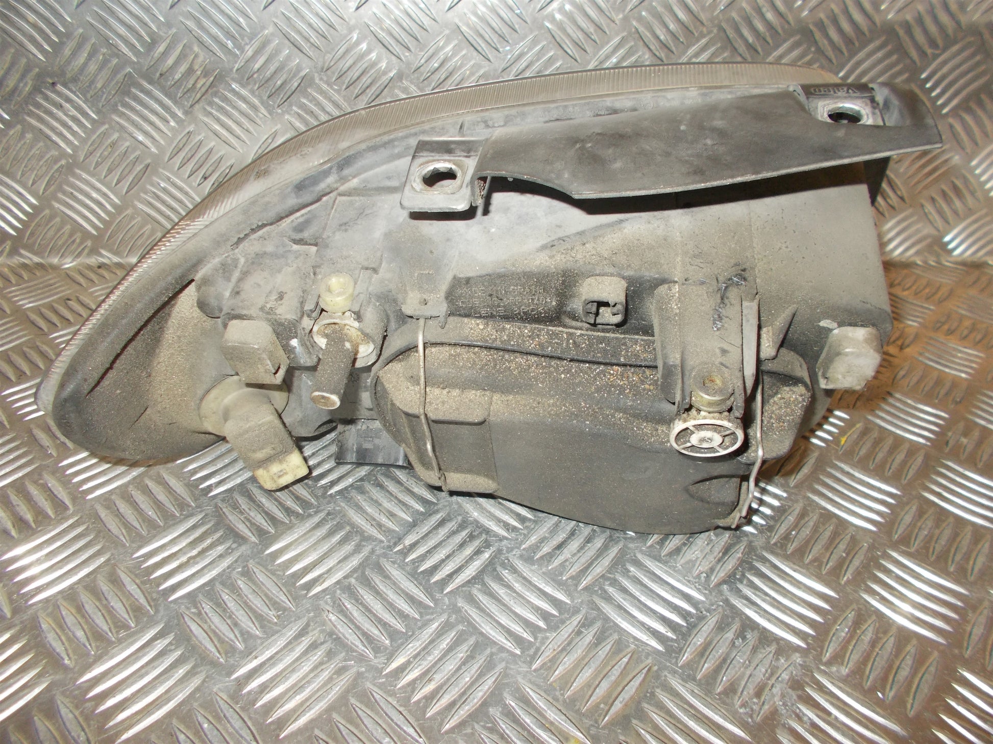 Seat Ibiza 6K2 Forlygte Med OEM Nr. 6K1941043A Fra Seat Ophugger