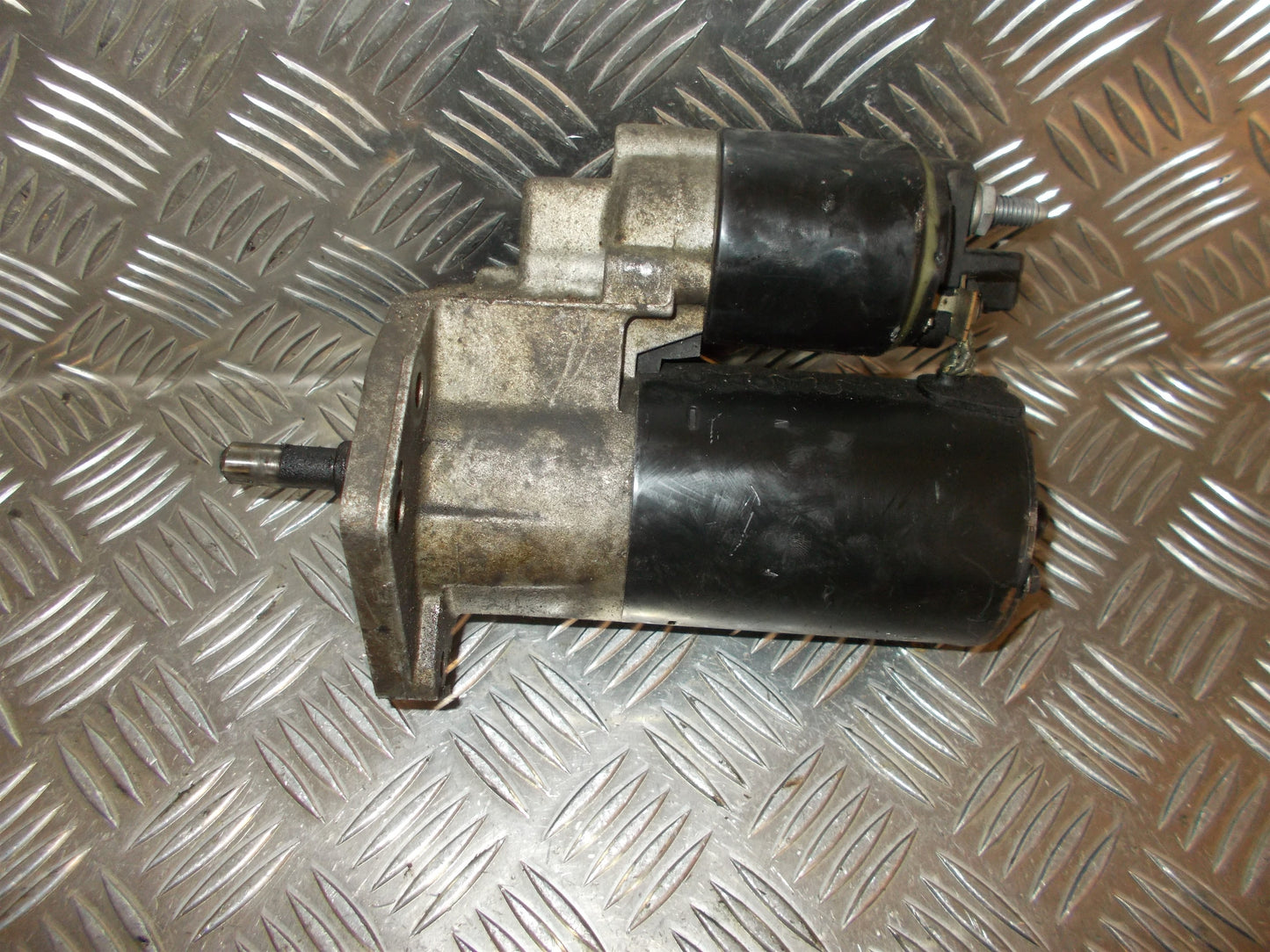 Seat Ibiza 6K2 Starter Med OEM Nr. 0001107025 Fra Seat Ophugger