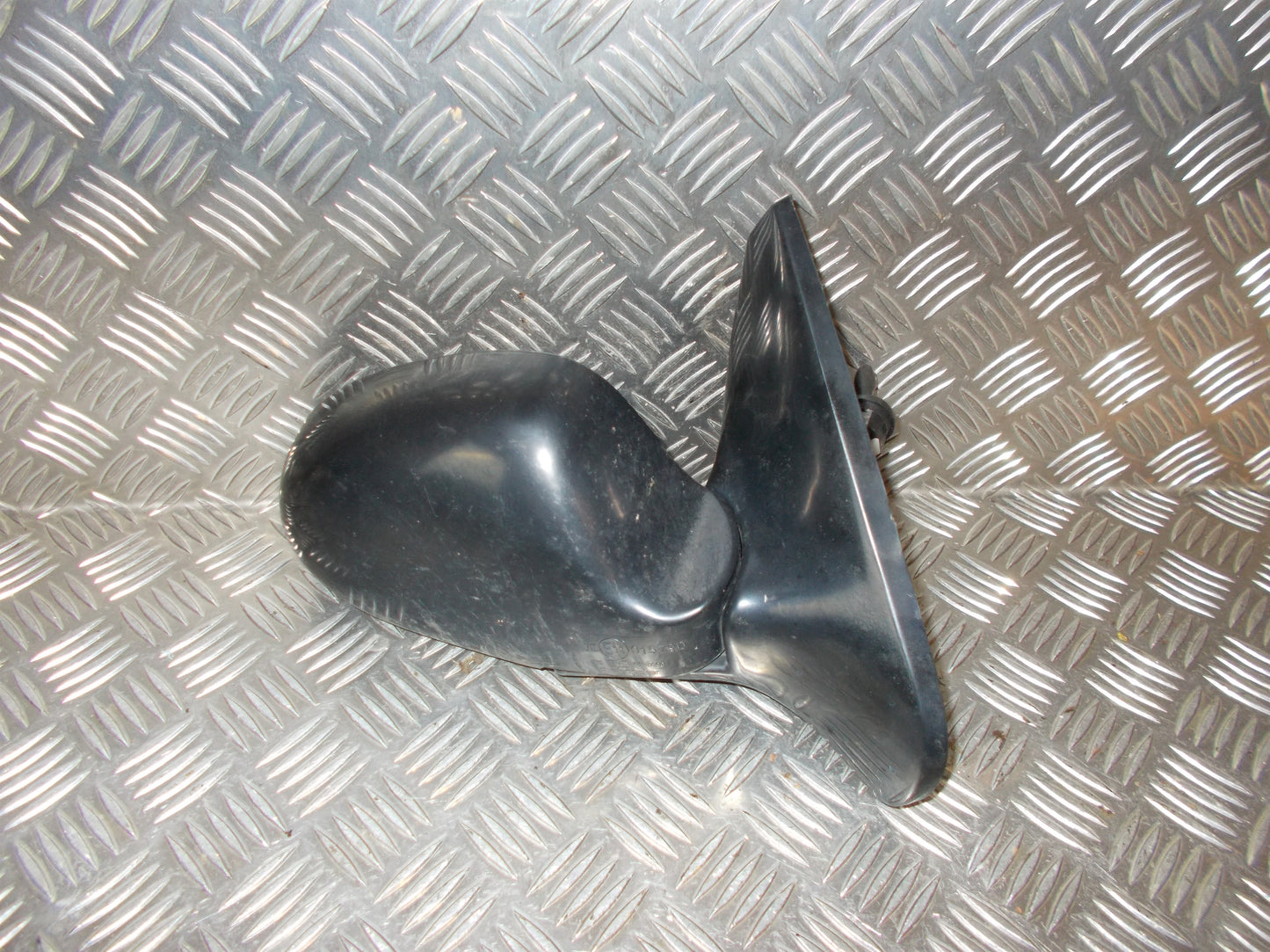 Suzuki Alto Sidespejl Med OEM Nr. Ophugger Fra Suzuki Ophugger