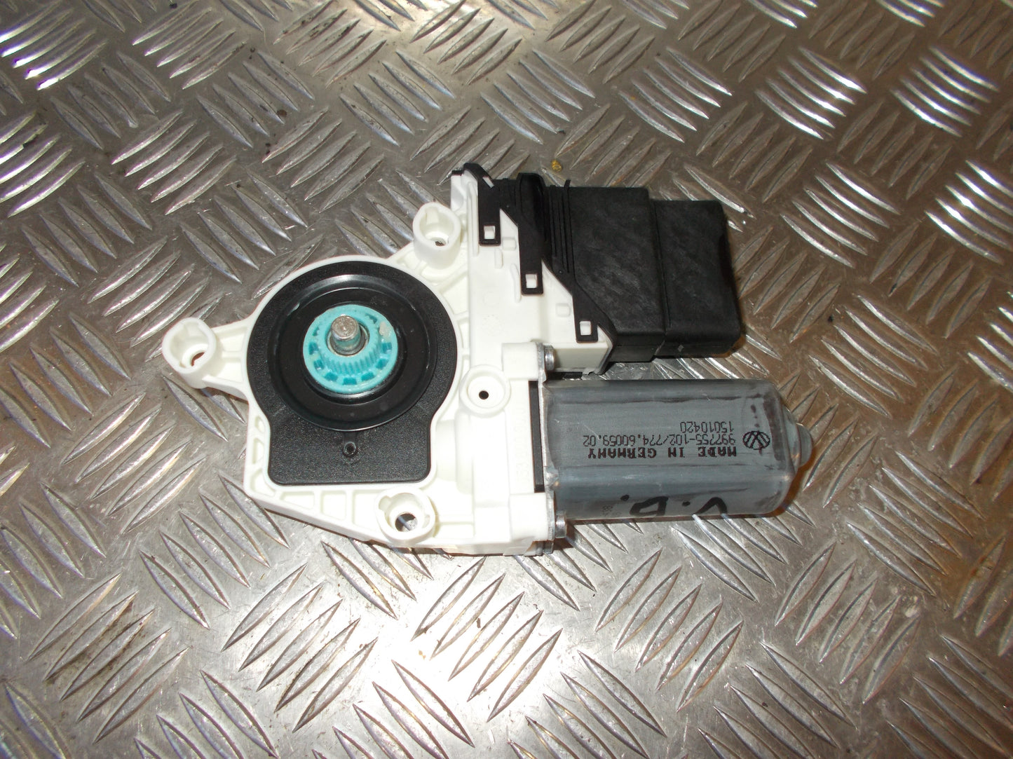 VW Golf 6 1K Rudemotor - Rudehejs Med OEM Nr. 5K0959703C Fra VW Ophugger