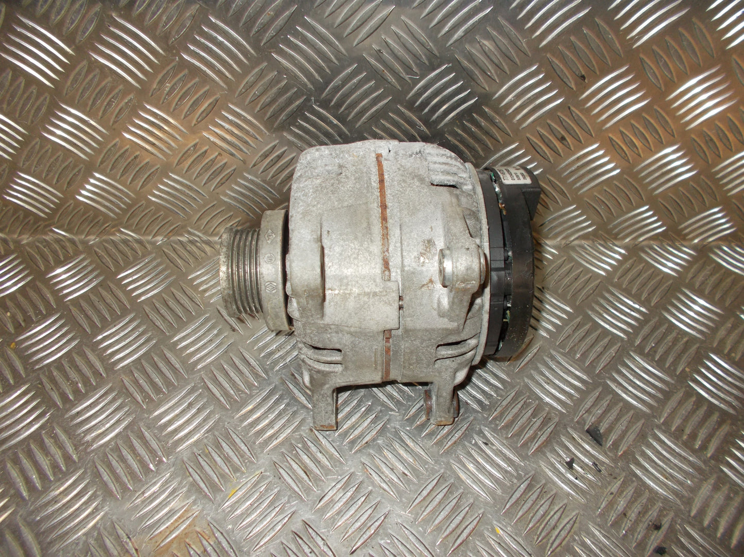 Renault Megane Scenic 2 Generator Med OEM Nr. 0124525028 Fra Renault Ophugger