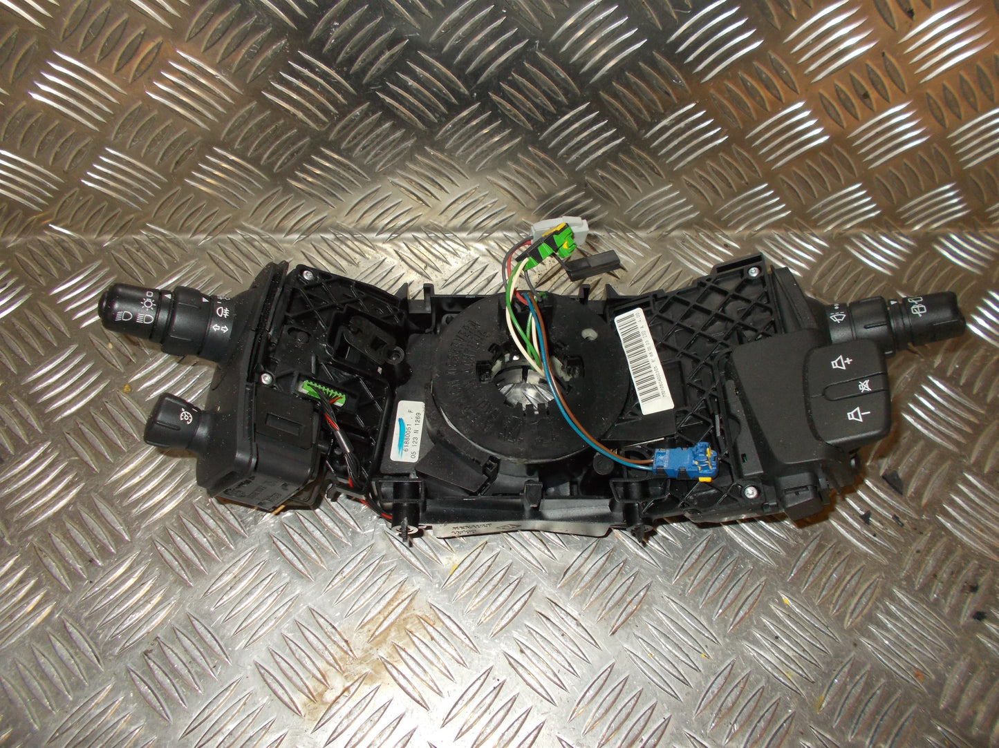 Renault Megane Scenic 2 Kontakt Combi Med OEM Nr. Ophugger Fra Renault Ophugger