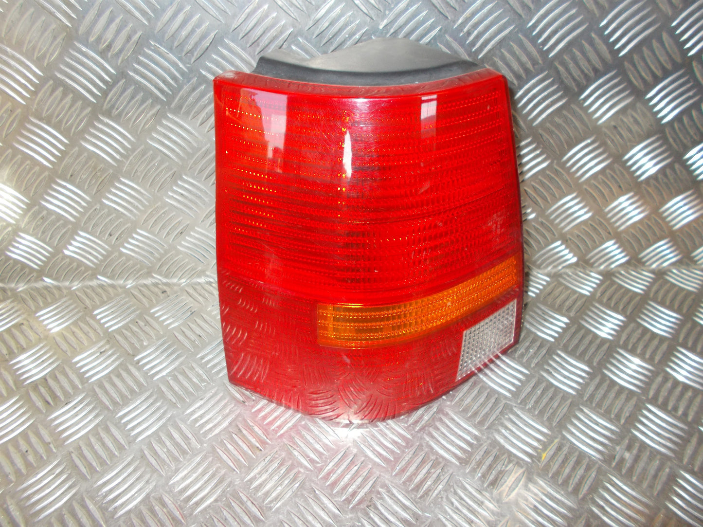 VW Golf 4 1J Baglygte Med OEM Nr. Ophugger Fra VW Ophugger