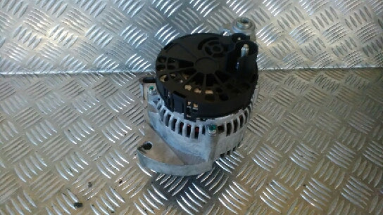 Fiat Punto II Generator Med OEM Nr. 10682635 Fra Fiat Ophugger