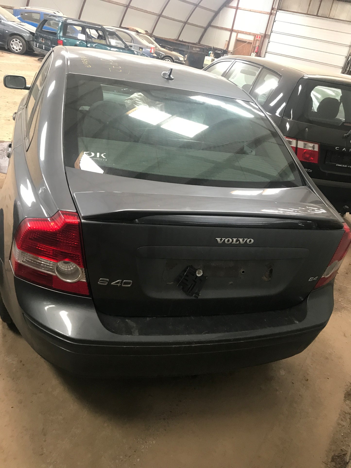 Volvo S40/V50 Pluk-Selv-Bil Med OEM Nr. Ophugger Fra Volvo Ophugger