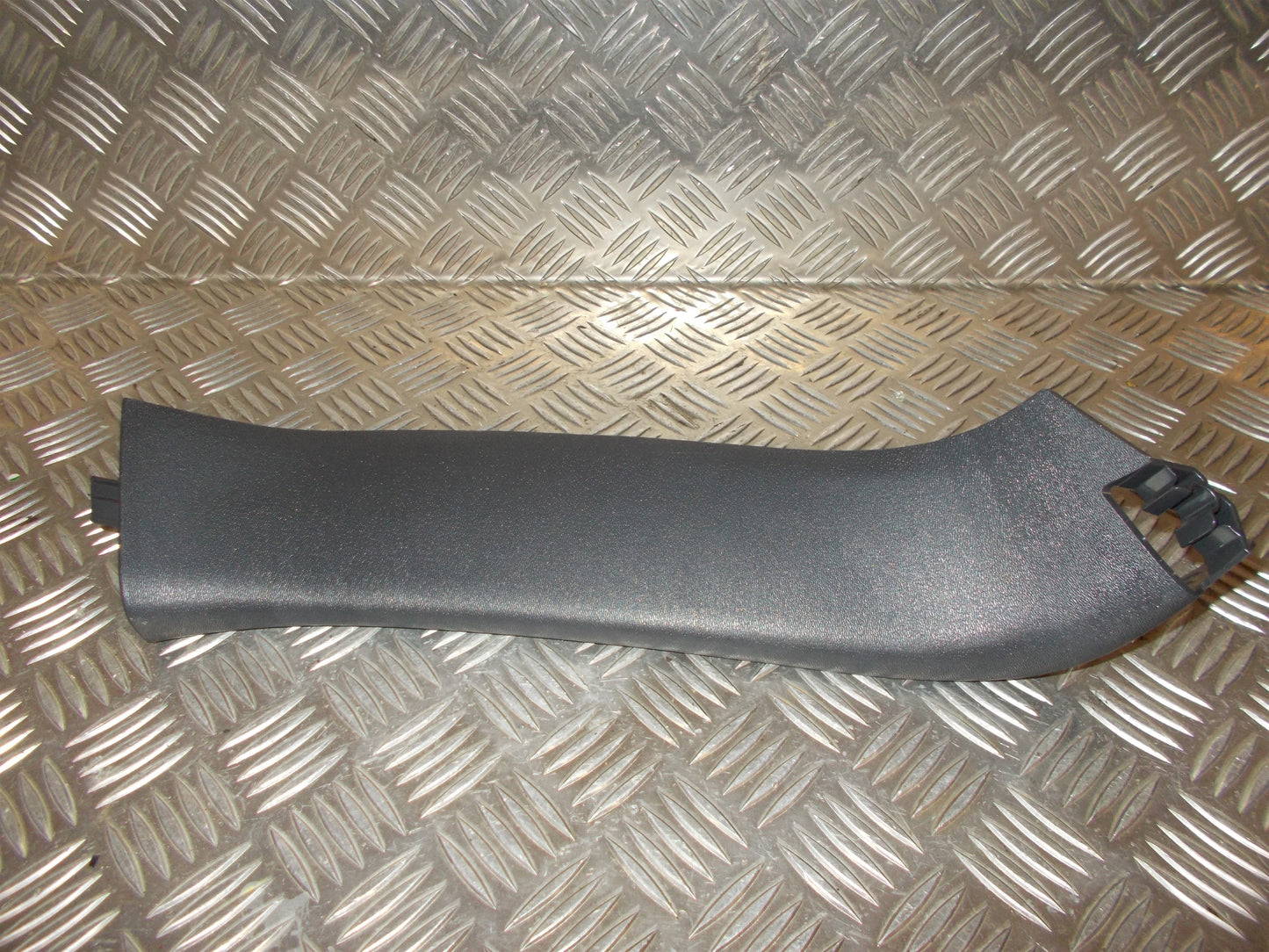 Volvo S60/V60 Beklædning Bagklap Med OEM Nr. 39804334 Fra Volvo Ophugger