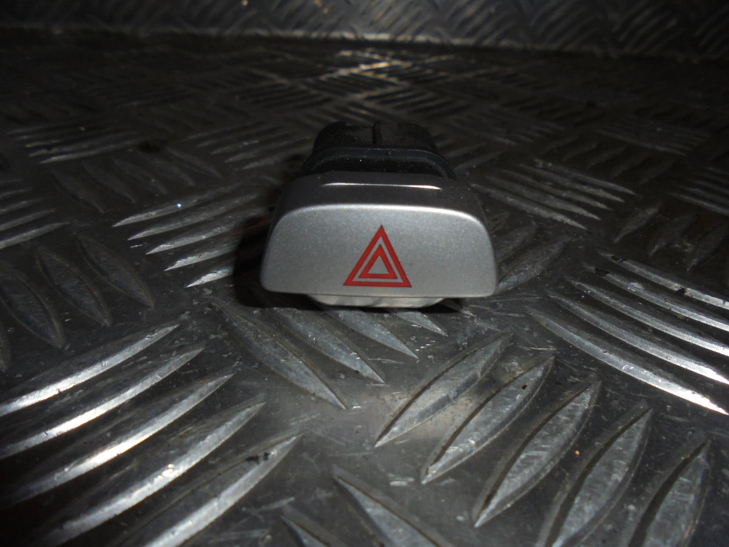 Ford Focus Kontakt Katastrofe Med OEM Nr. Ophugger Fra Ford Ophugger