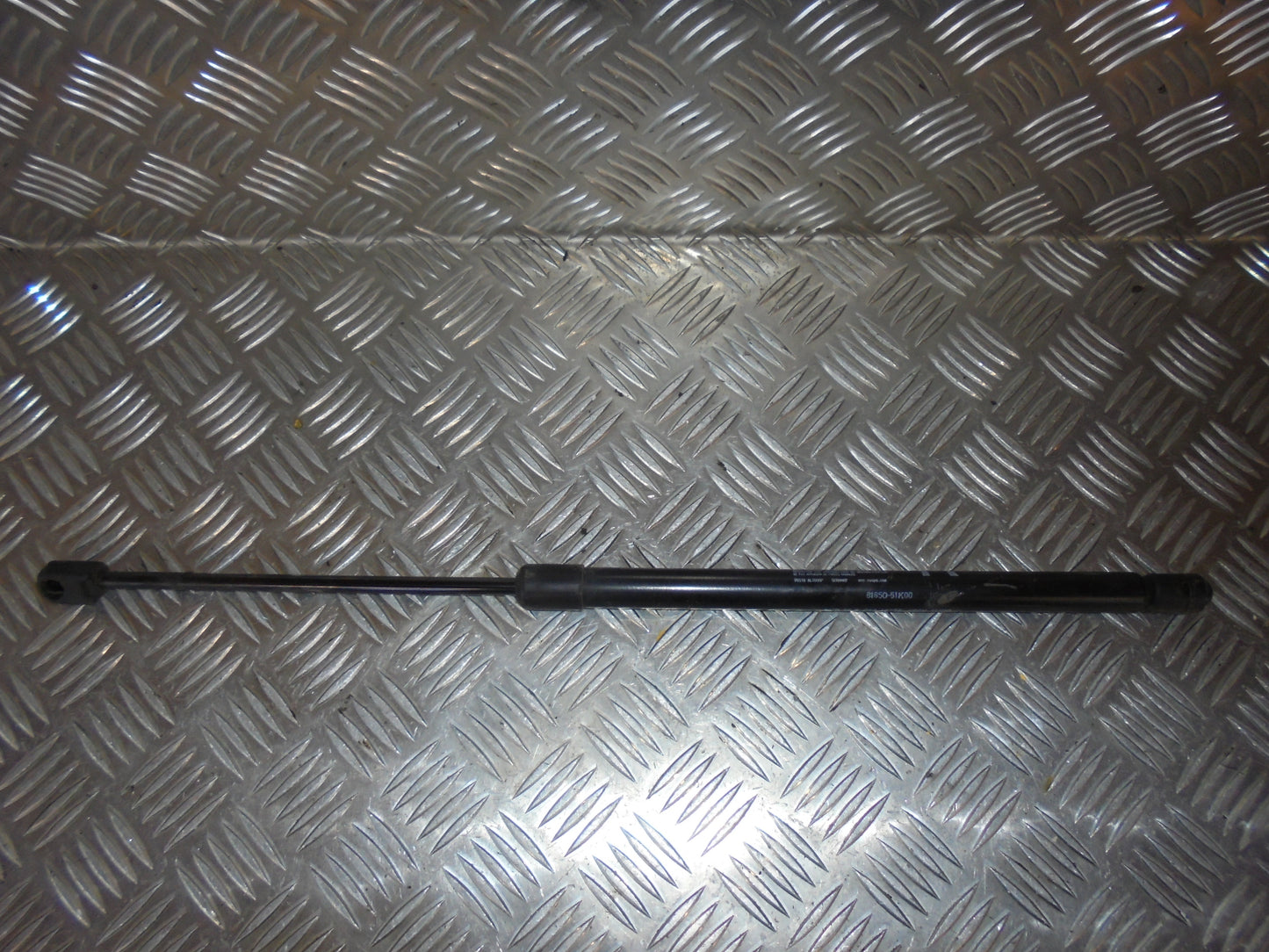 Opel Agila B Bagklapsdæmper Med OEM Nr. Ophugger Fra Opel Ophugger