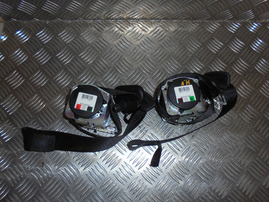 Opel Astra H Sikkerhedsseler For Med OEM Nr. Ophugger Fra Opel Ophugger