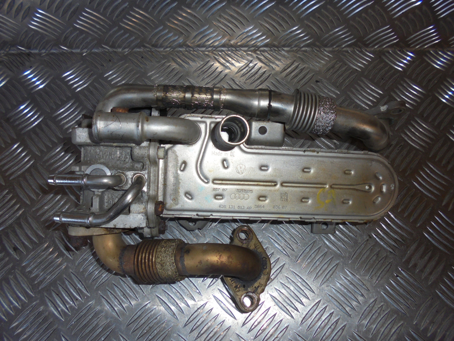 VW Passat 3C Køler Egr Med OEM Nr. 038131513AD Fra VW Ophugger