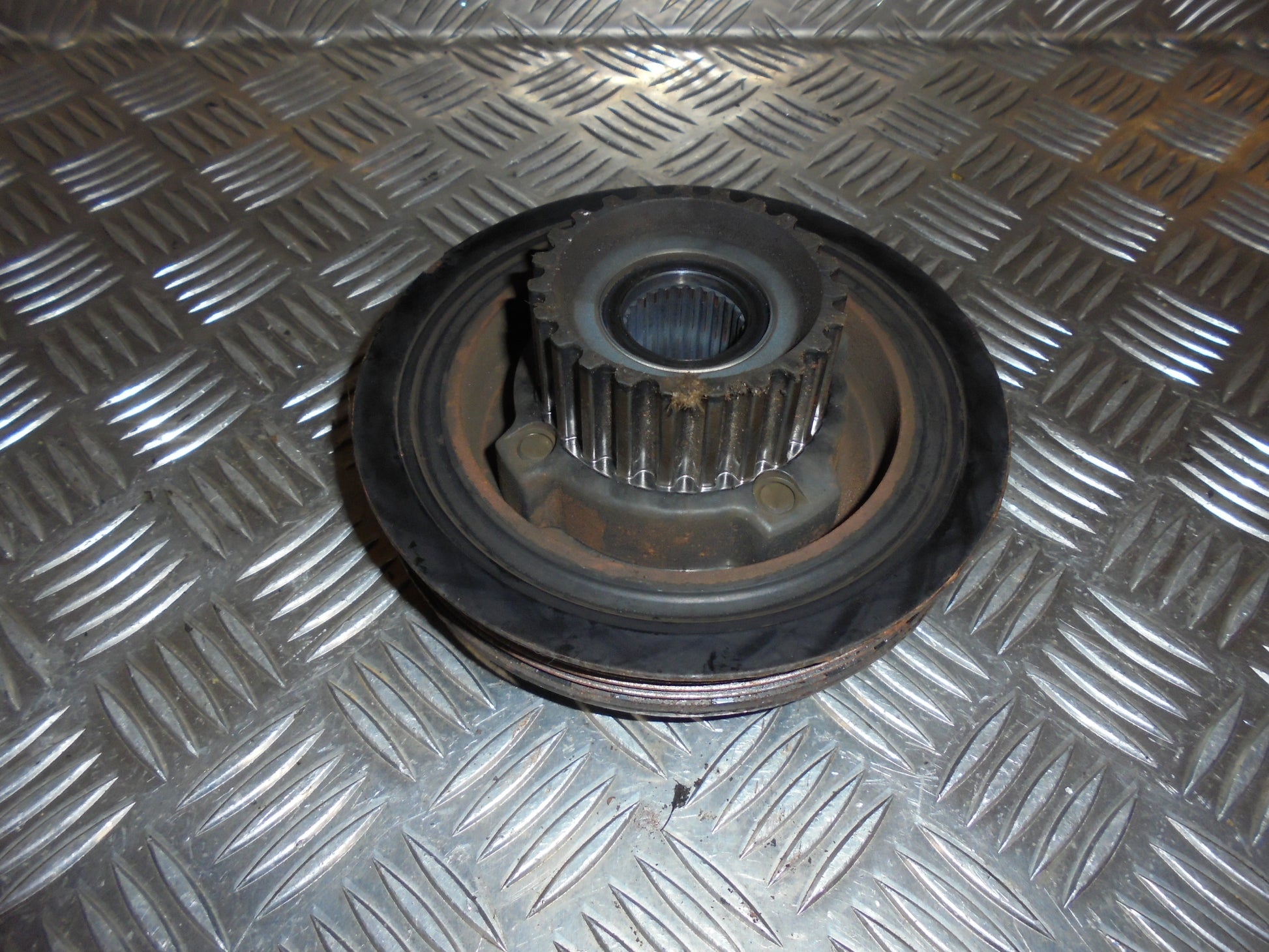 Volvo S40/V50 Krumtap Remskive Servo Med OEM Nr. Ophugger Fra Volvo Ophugger