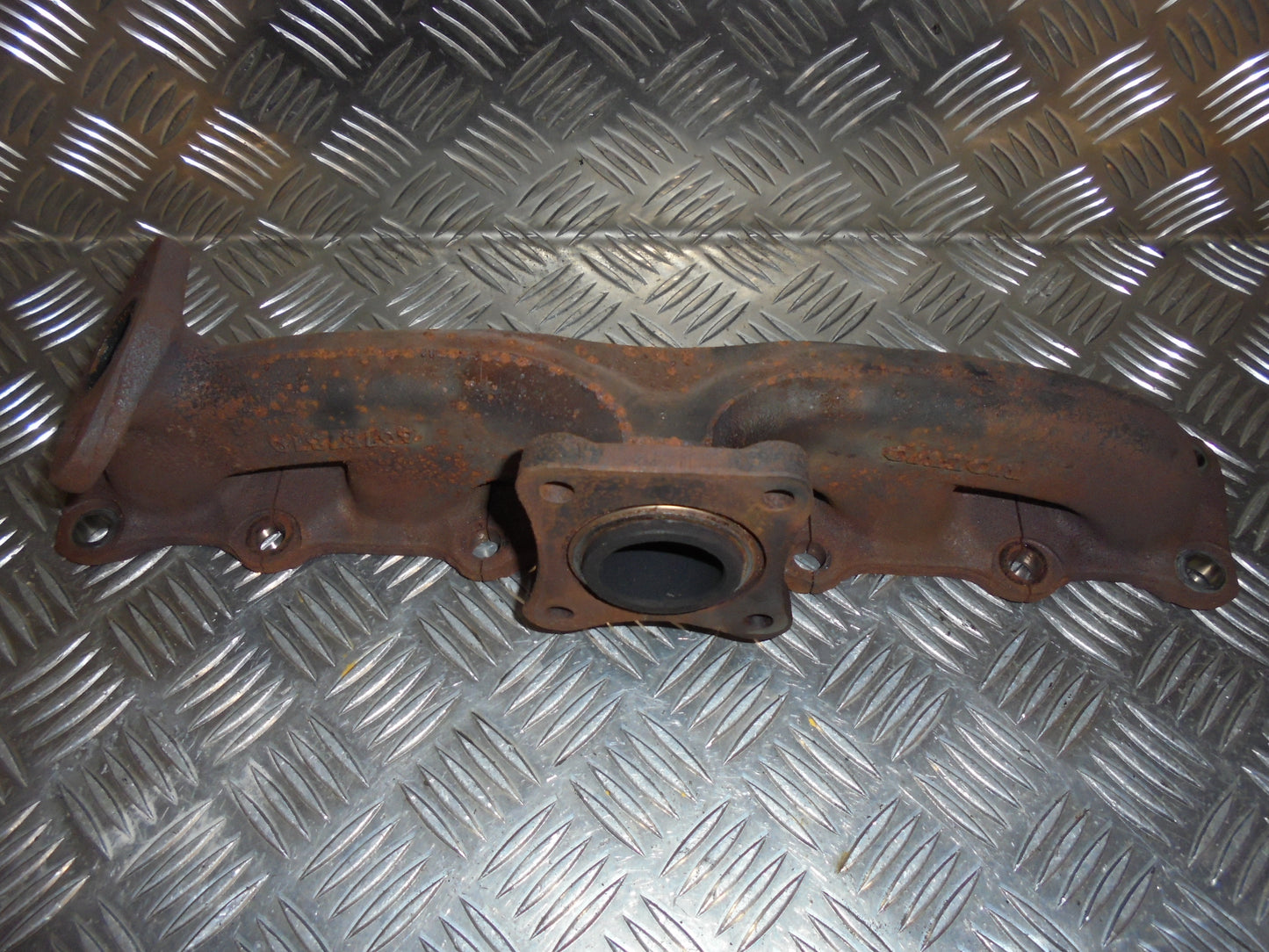 Volvo S40/V50 Manifold Ud Med OEM Nr. Ophugger Fra Volvo Ophugger