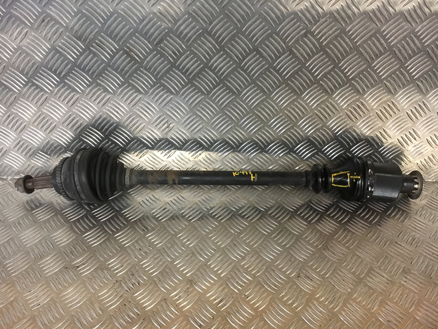 Renault Megane Scenic Trækaksel For H Med OEM Nr. Ophugger Fra Renault Ophugger