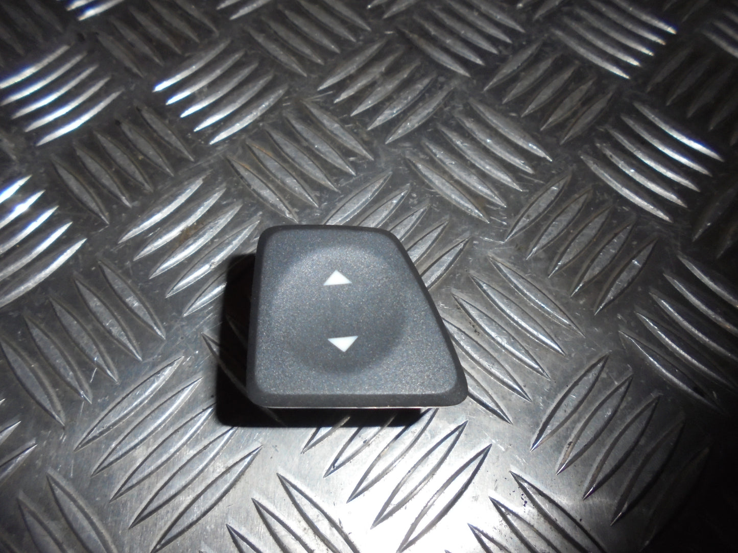 Fiat 500 Kontakt Rudehejs Med OEM Nr. Ophugger Fra Fiat Ophugger