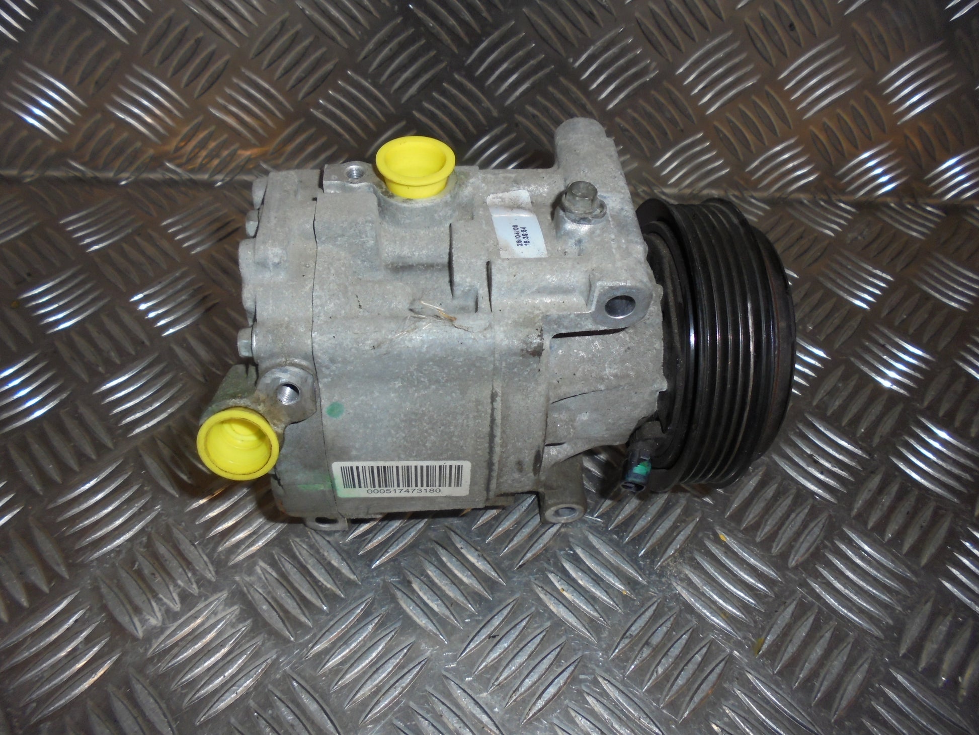 Fiat 500 Aircondition Pumpe Med OEM Nr. Ophugger Fra Fiat Ophugger