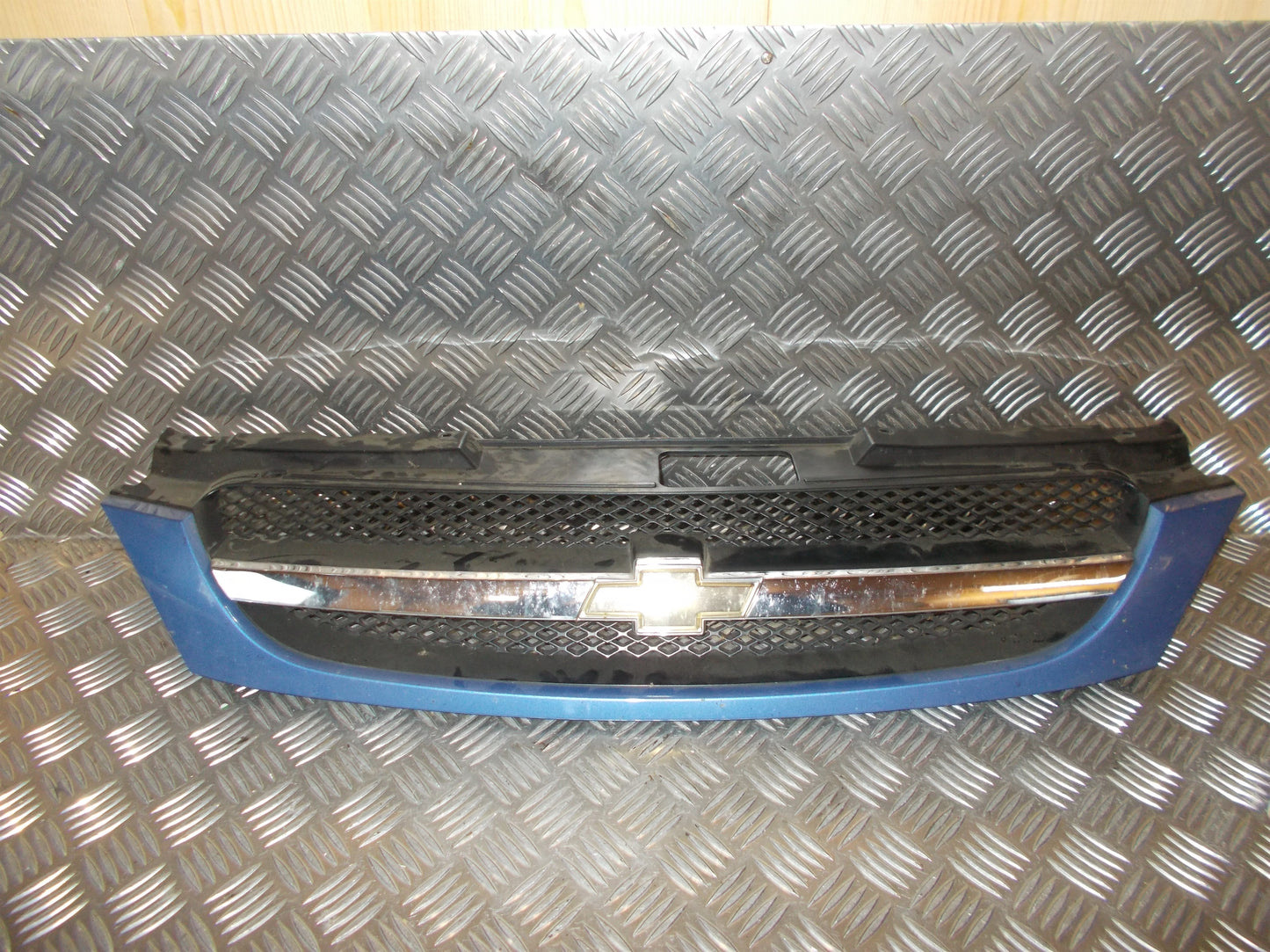 Chevrolet Lacetti Frontgitter Med OEM Nr. Ophugger Fra Chevrolet Ophugger