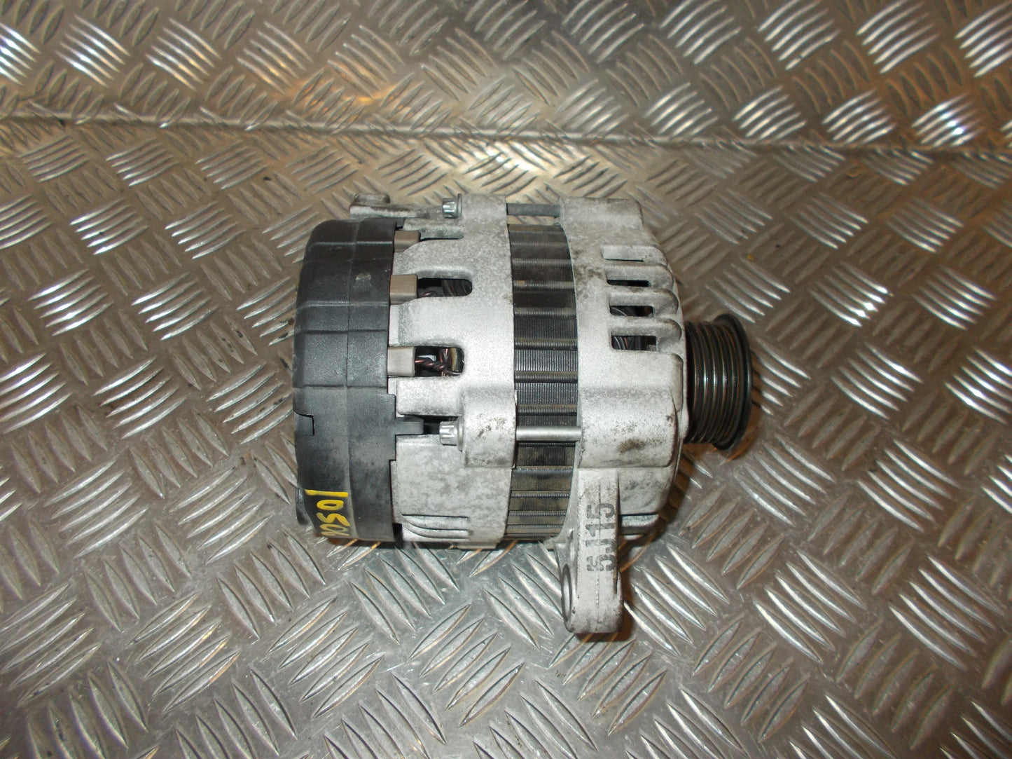 Chevrolet Lacetti Generator Med OEM Nr. Ophugger Fra Chevrolet Ophugger