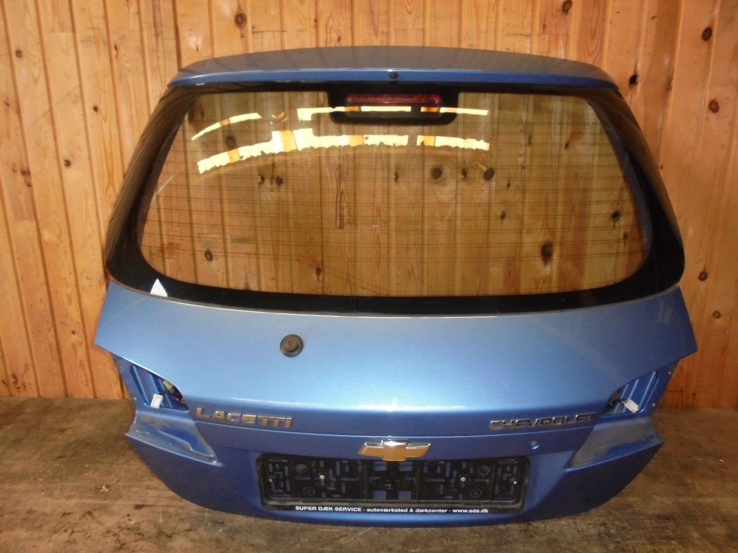 Chevrolet Lacetti Bagklap Med OEM Nr. Ophugger Fra Chevrolet Ophugger