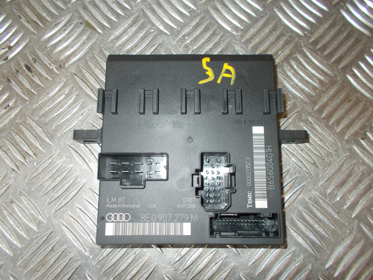 Audi A4 Bcm / Komfortkomputer Med OEM Nr. 8E0907279M Fra Audi Ophugger