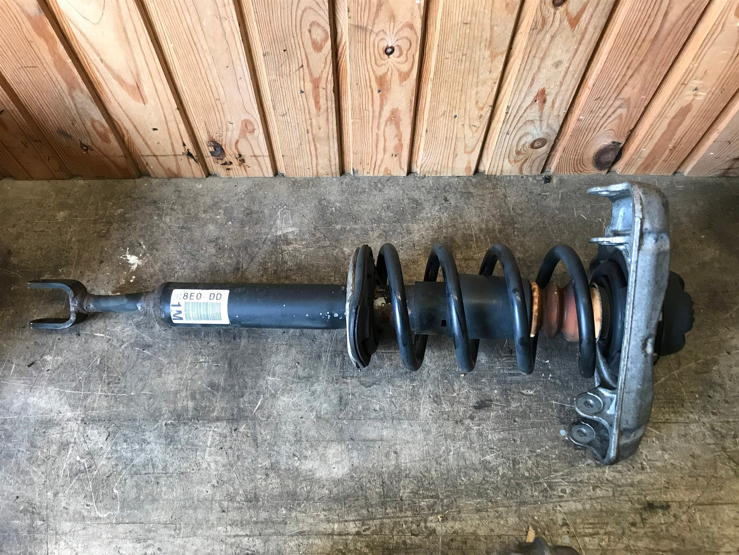 Audi A4 8E/8H Fjederben For H Med OEM Nr. 8E0413031DD Fra Audi Ophugger