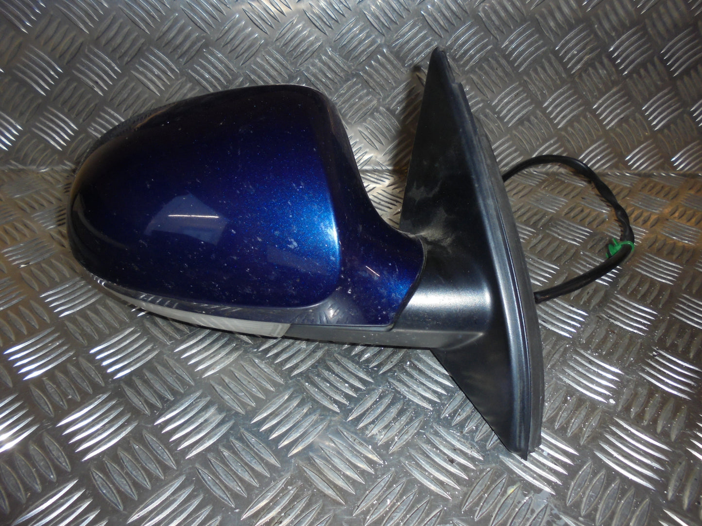 VW Passat 3C Sidespejl Med OEM Nr. 3C1857508CN Fra VW Ophugger