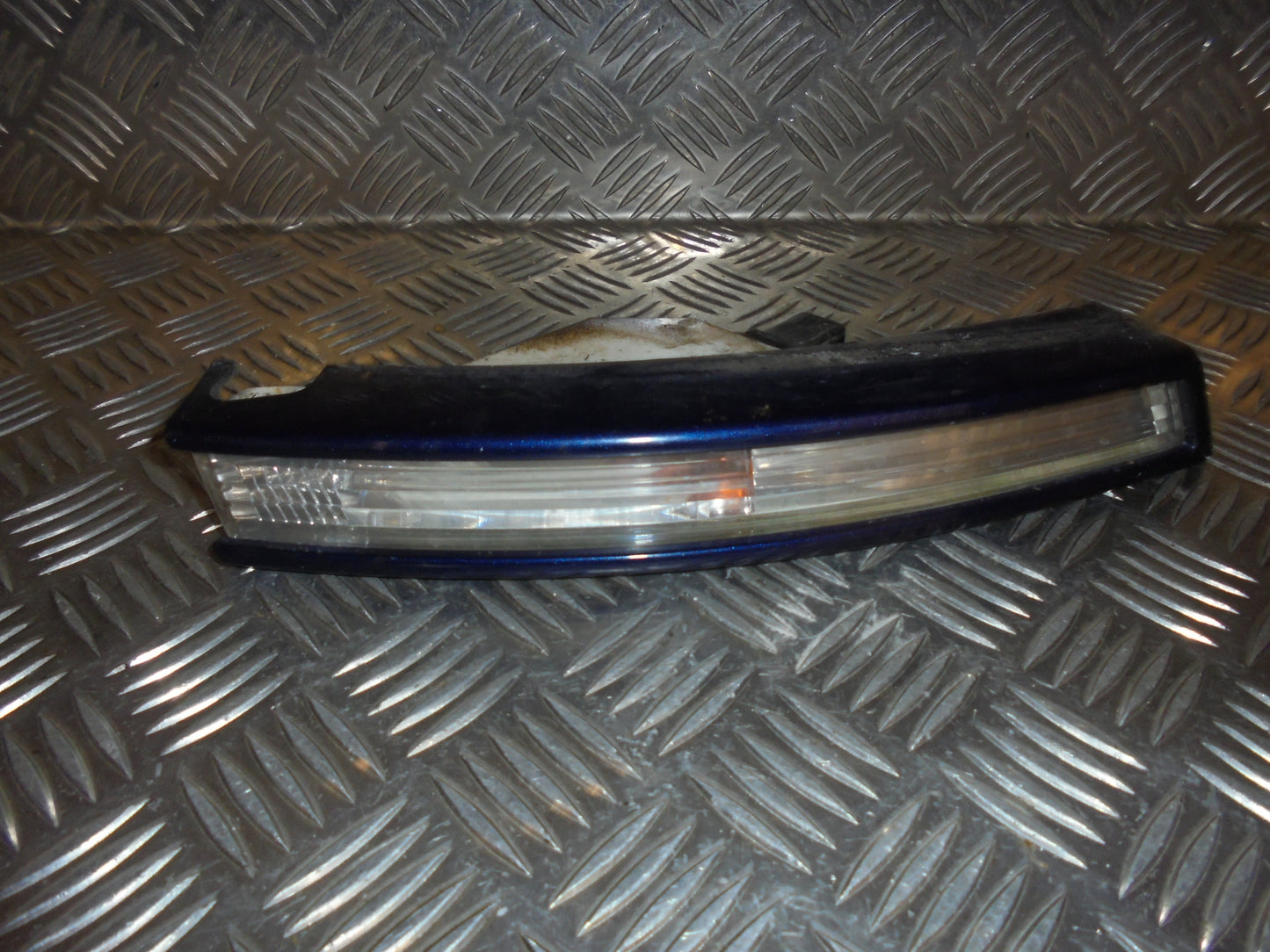 VW Passat 3C Blinklygte For Med OEM Nr. 3C0953042L Fra VW Ophugger