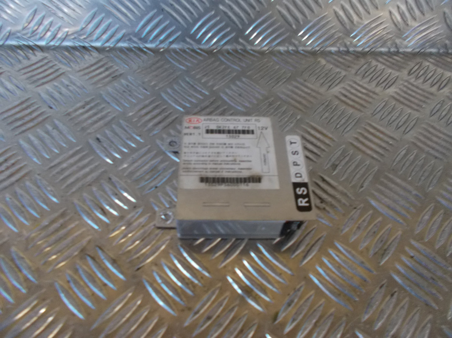 Kia Carens Airbag Elboks Med OEM Nr. Ophugger Fra Kia Ophugger