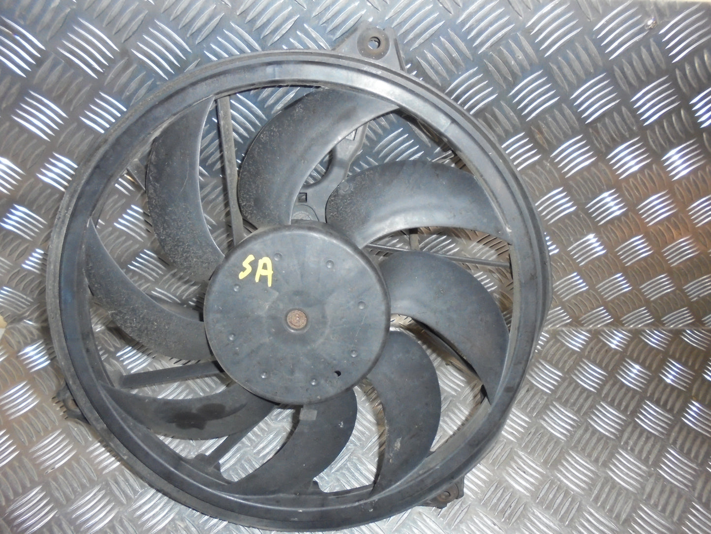 Peugeot 206+ Kølerblæser El Med OEM Nr. Ophugger Fra Peugeot Ophugger